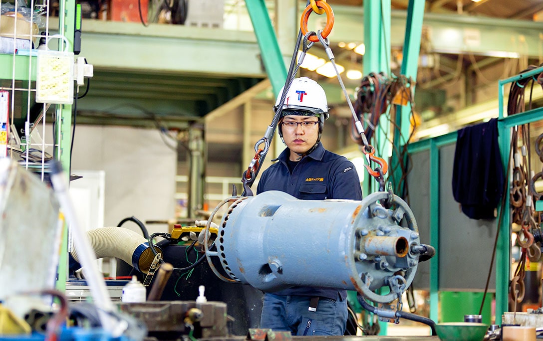 本社工場での推進機械メンテナンス